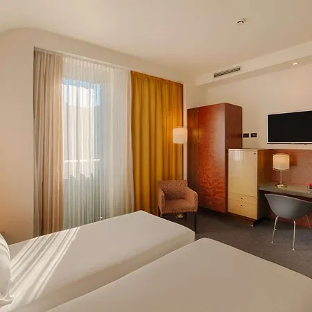 Hotel Nh Bergamo