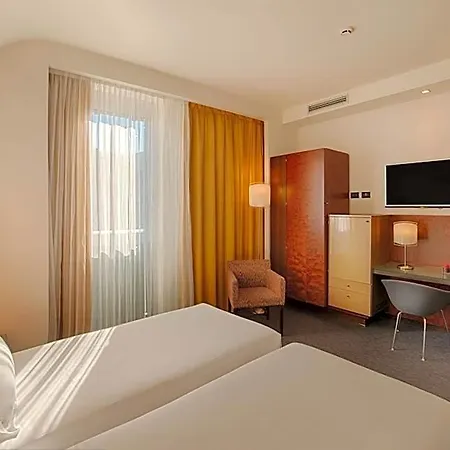 Hotel Nh Bergamo