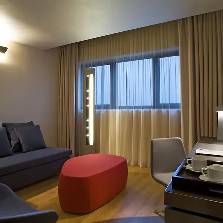 Otel Nh Bergamo