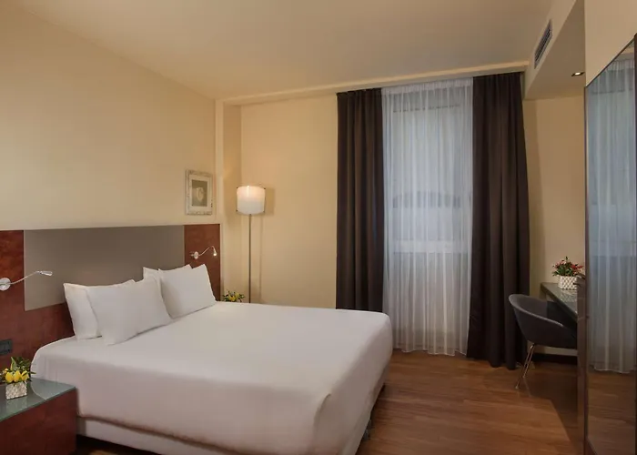 Hotell Nh Bergamo