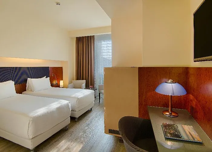 Hotell Nh Bergamo